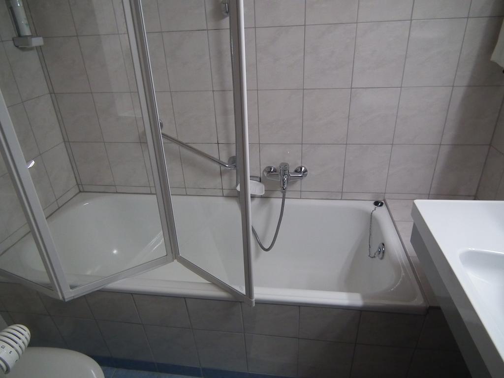 Hotel Die Traube Admont Ngoại thất bức ảnh